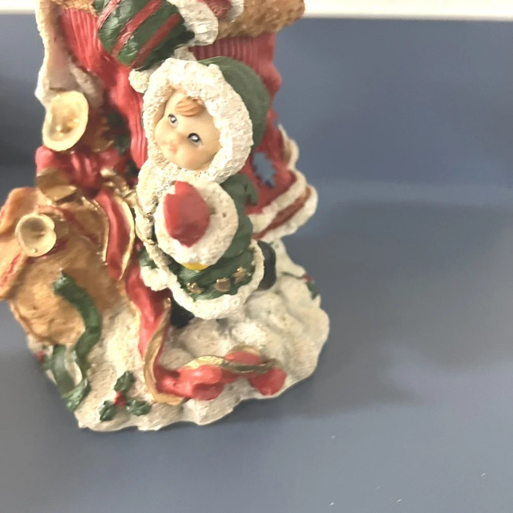 Santa Claus Christmas Resin Decor With Child And Toy Sack Hand Painted 10 Inches